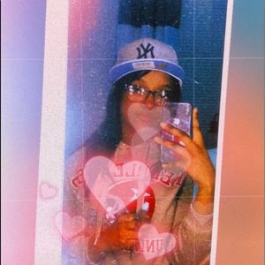 Meet your Posher, Destiny